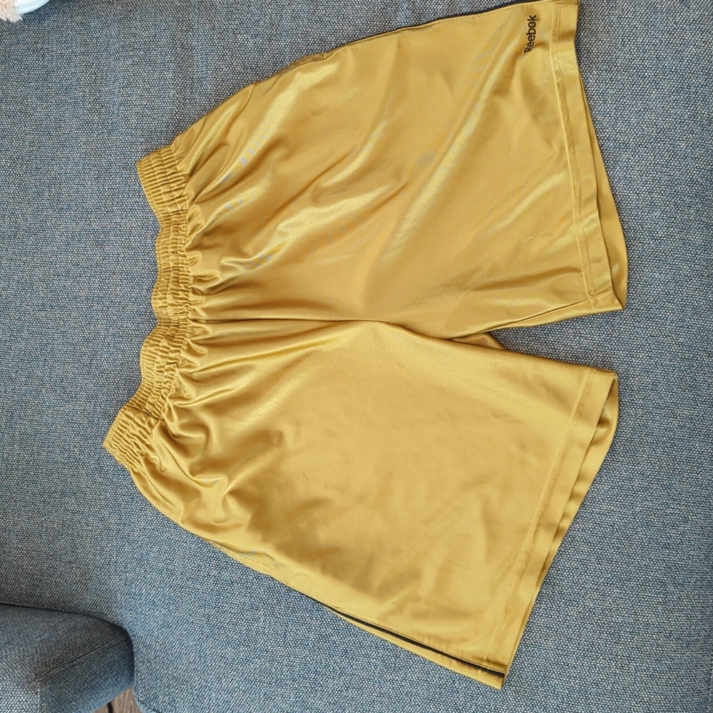 Reebok Basketball Shorts Size Large Gold